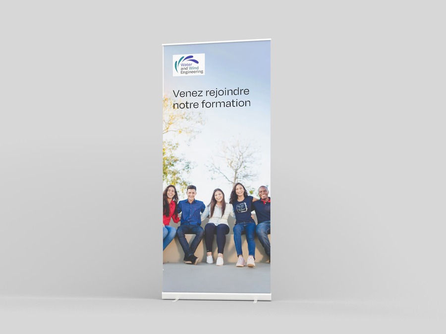 Photomontage mettant en scène le logo sur un support